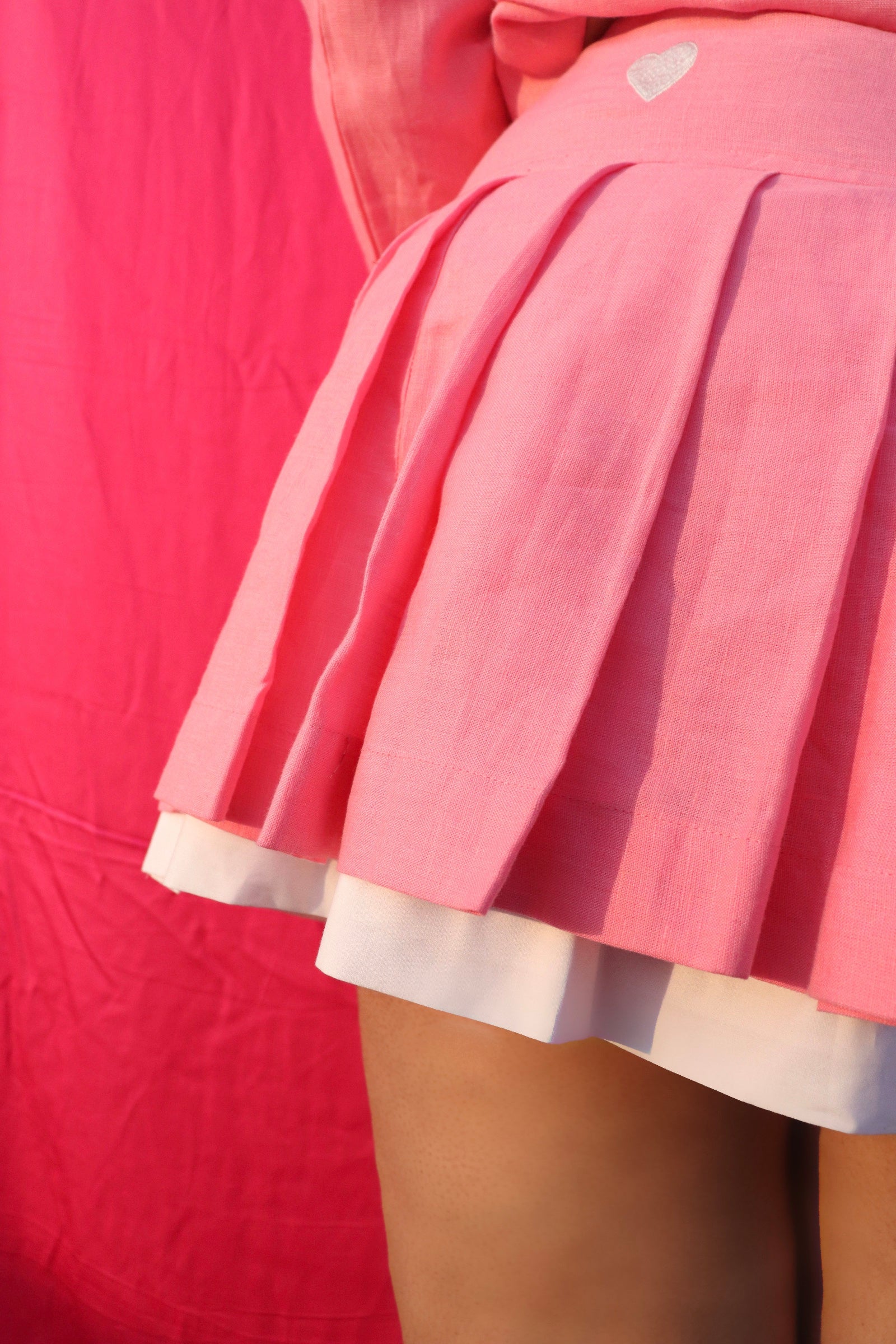 Double layered heart detail skirt.