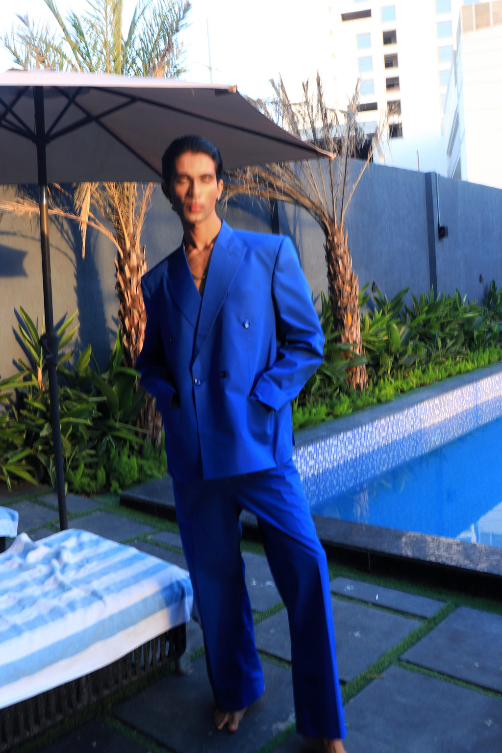 The cobalt oversized suit