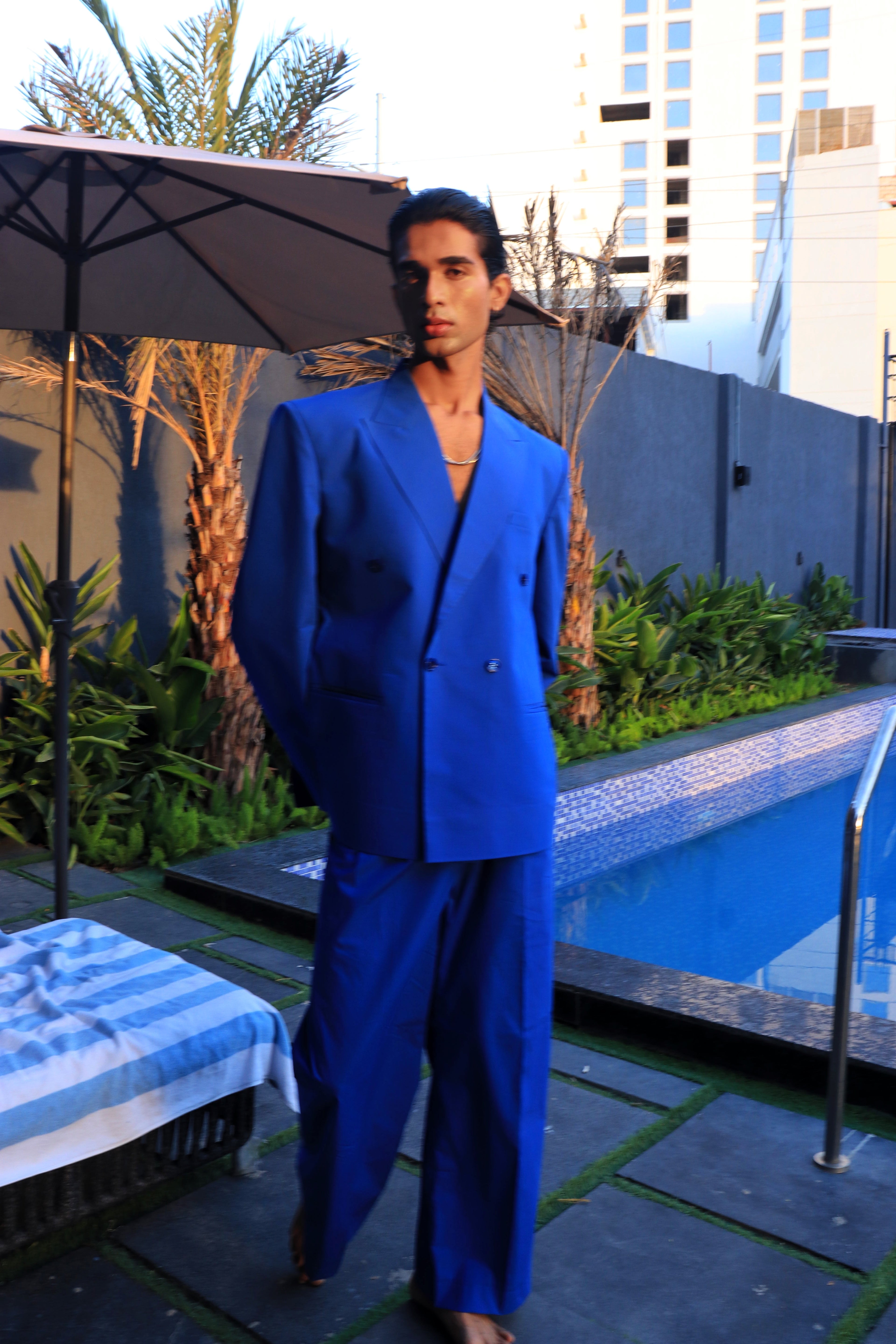The cobalt oversized suit