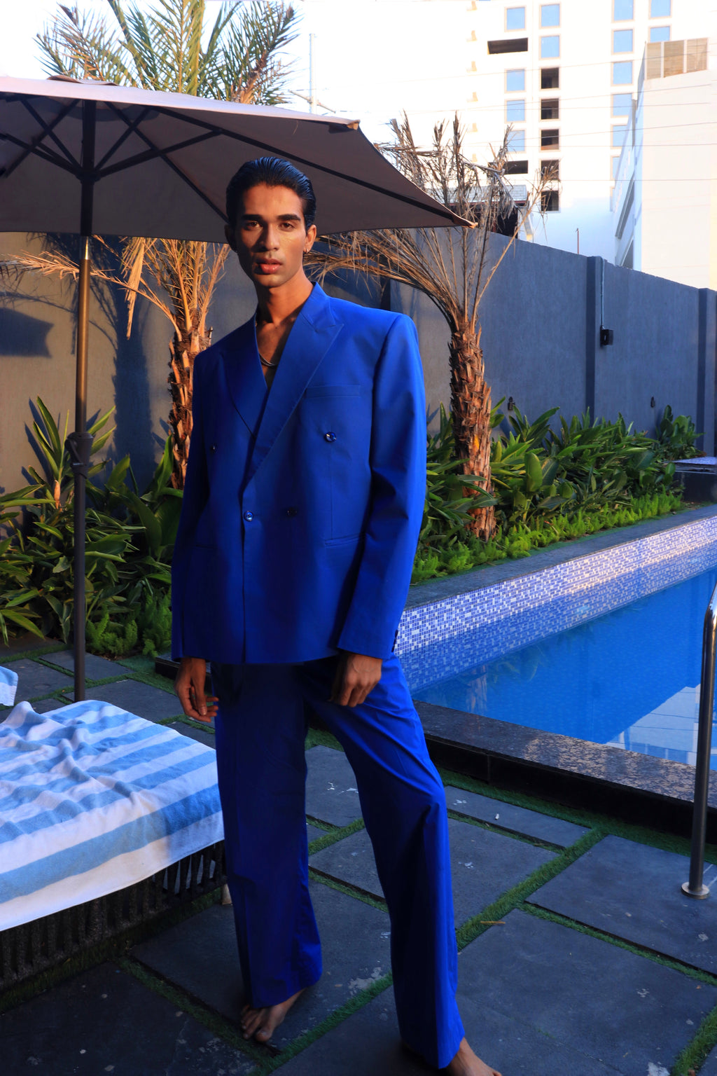 The cobalt oversized three piece suit.