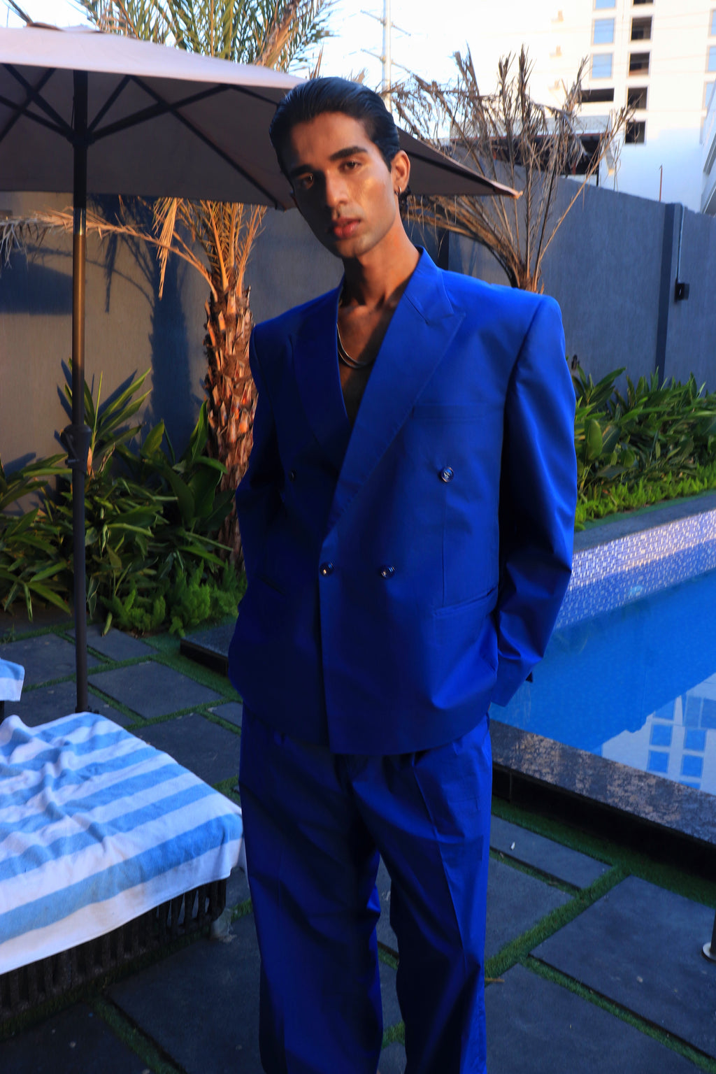 The cobalt oversized suit