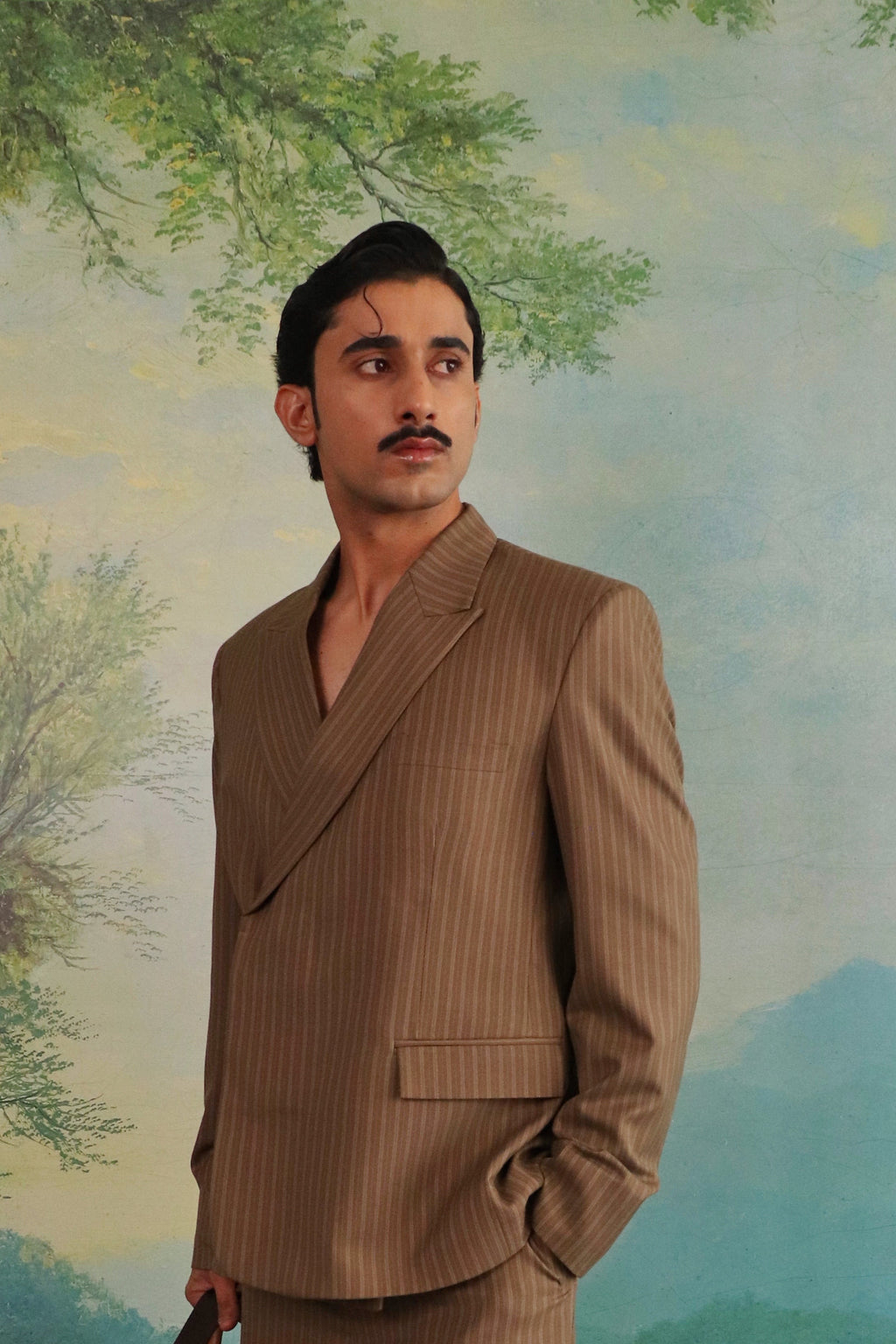 The Beige affair suit