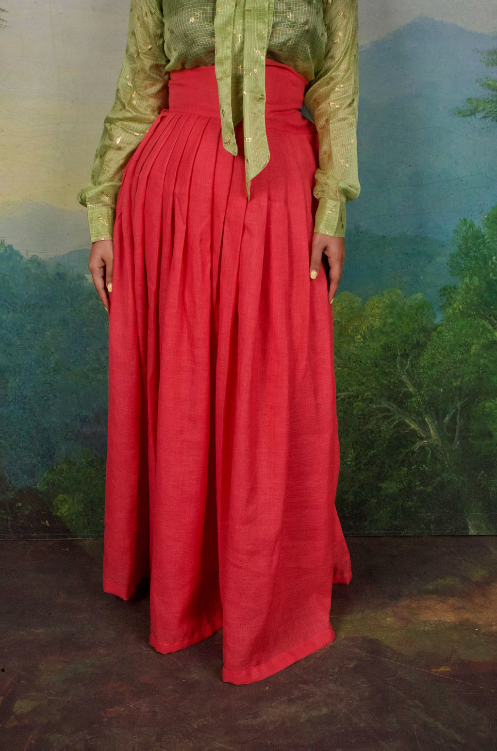 A Coral dream skirt  with pointed empire underbust waist