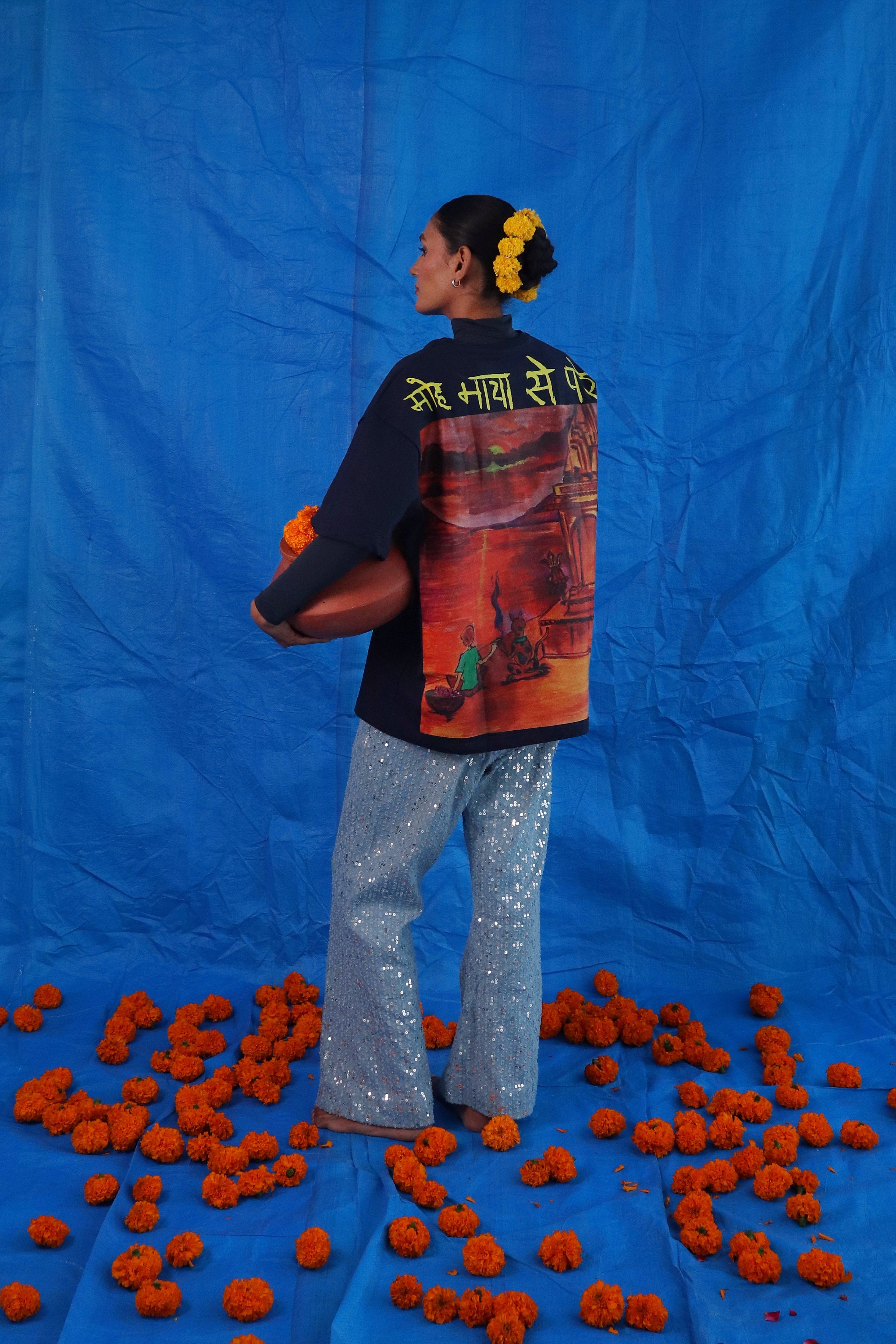 Moh maya se pare T shirt (travel edition)